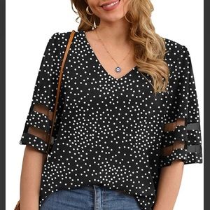 Flutter sleeve top